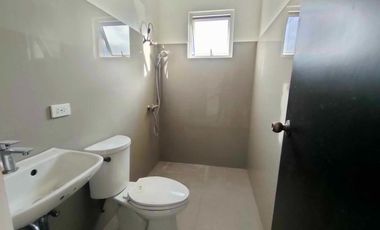 9M 2 Storey Townhouse with 24/7 Security Near Robinson's Francis For Sale in Maysilo Malabon City  LSS