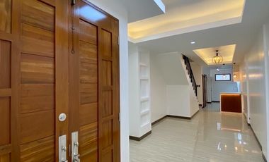 22.8M Brand New 3 Storey Townhouse Near Chino Roces Ave in Bangkal Makati For Sale LSS