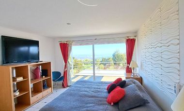 SINCRONICA PROPIEDADES ARRIENDA MARAVILLOSA PARCELA  CON VISTA AL MAR EN EXCLUSIVO CONDOMINIO DE TUNQUEN