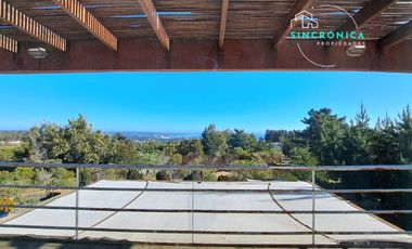 SINCRONICA PROPIEDADES ARRIENDA MARAVILLOSA PARCELA  CON VISTA AL MAR EN EXCLUSIVO CONDOMINIO DE TUNQUEN