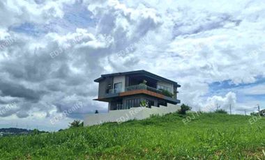 Modern Tropical Design House and Lot for Sale in Sun Valley Estates Antipolo with INFINITY POOL & Mountain View