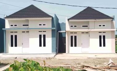 Perumahan Di Lokasi Strategis Durian Taruang