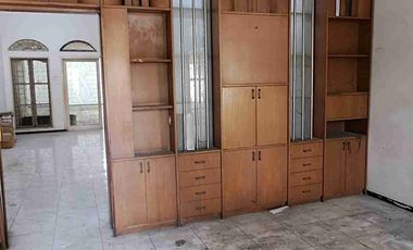 Disewakan rumah di Sukomanunggal Jaya, bisa untuk usaha