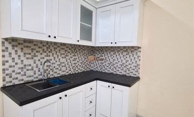 Jual Rumah Modern 2 Lantai Kondisi Lingkungan Nyaman Di Kemanggisan