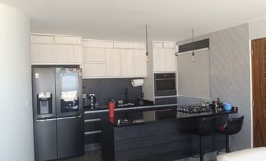OPORTUNIDAD Única, departamento premium en Milenio III en VENTA, excelente vista, 2 cajones de estacionamiento.
