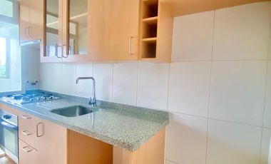 EN VENTA HERMOSO DEPARTAMENTO EN EDIFICIO BICENTENARIO, AMPLIOS Y LUMINOSOS ESPACIOS A PASOS DEL CENTRO DE CHILLAN