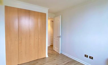 EN VENTA HERMOSO DEPARTAMENTO EN EDIFICIO BICENTENARIO, AMPLIOS Y LUMINOSOS ESPACIOS A PASOS DEL CENTRO DE CHILLAN