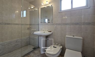 VENTA | Depto 3 Dormitorios + cochera | Cochabamba 45