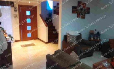 DE OPORUNIDAD VENDO CASA AL NORTE DE CUENCA