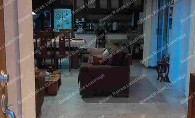 DE OPORUNIDAD VENDO CASA AL NORTE DE CUENCA