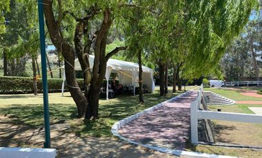 Se Vende Residencia - Club Hípico Carretera Federal Mexico - Cuernavaca