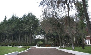 Se Vende Residencia - Club Hípico Carretera Federal Mexico - Cuernavaca