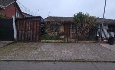 Gran Casa ubicada en Ciudad Satélite, Maipu