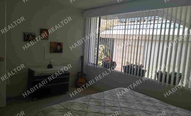 EN VENTA CASA, SECTOR SAN ANTONIO DE PICHINCHA KARTODROMO, 4 DORMITORIOS