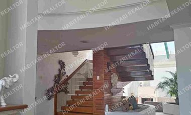 EN VENTA CASA, SECTOR SAN ANTONIO DE PICHINCHA KARTODROMO, 4 DORMITORIOS