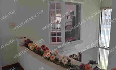 EN VENTA CASA, SECTOR SAN ANTONIO DE PICHINCHA KARTODROMO, 4 DORMITORIOS