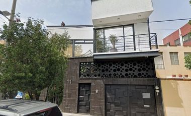 CASA EN REMATE EN VENUSTIANO CARANZA JARDIN BALBUENA