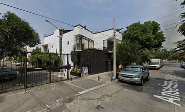 CASA EN REMATE EN VENUSTIANO CARANZA JARDIN BALBUENA