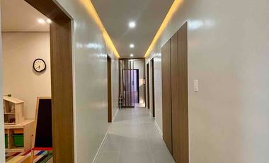 Upscale 4 Bedroom Condo in Clark Pampanga High Rise Pre selling