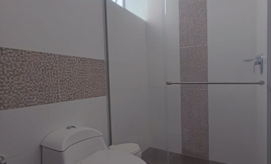 Apartamento amoblado en Condominio Gaira – Piso 2 con aire acondicionado