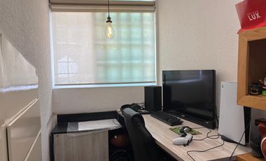 GARDEN HOUSE CON TERRAZA Y JARDIN PRIVADO EN 5A SECC DE LOMAS VERDES