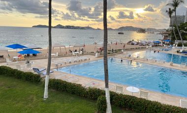 Hermoso PH a pie de playa con la mejor vista de Acapulco