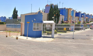 CASA EN VENTA Av. de los Laureles 7, Jardines de San Miguel, 54715 Cuautitlán Izcalli, Méx.