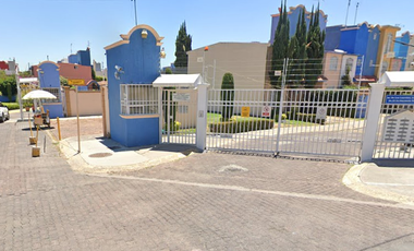 CASA EN VENTA Av. de los Laureles 7, Jardines de San Miguel, 54715 Cuautitlán Izcalli, Méx.