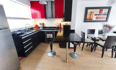 HERMOSO TRIPLEX 208M2 - 4D + JACUZZI + TERRAZA + 2 ESTAC. -SURCO