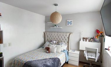 HERMOSO TRIPLEX 208M2 - 4D + JACUZZI + TERRAZA + 2 ESTAC. -SURCO