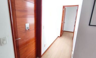 HERMOSO TRIPLEX 208M2 - 4D + JACUZZI + TERRAZA + 2 ESTAC. -SURCO