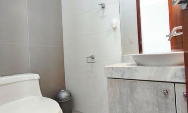 HERMOSO TRIPLEX 208M2 - 4D + JACUZZI + TERRAZA + 2 ESTAC. -SURCO