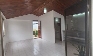 Suite en Alquiler en Alborada 6ta Etapa