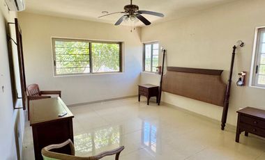 Residencia frente al mar en San Bruno.