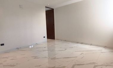 EXCLUSIVA CASA CON ROOFTOP, Zona de lujo total