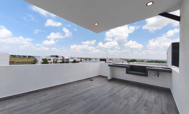 EXCLUSIVA CASA CON ROOFTOP, Zona de lujo total