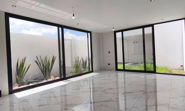 EXCLUSIVA CASA CON ROOFTOP, Zona de lujo total