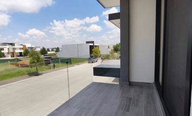 EXCLUSIVA CASA CON ROOFTOP, Zona de lujo total