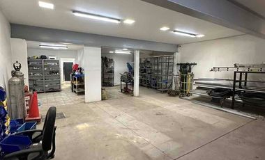 LOCAL EQUIPADO EN VENTA ENTRADA A JESUS MARIA