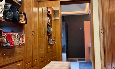 CASA EN VENTA EN BUGAMBILIAS – SEGURIDAD, AMPLITUD Y EXCELENTES ACABADOS