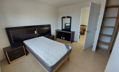 Casa en renta Equipada y Amueblado Zona Puerto Interior, en HAcienda Viñedos, 3 recámaras, 3 baños,  León, Gto.