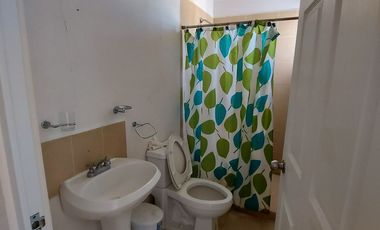 Casa en renta Equipada y Amueblado Zona Puerto Interior, en HAcienda Viñedos, 3 recámaras, 3 baños,  León, Gto.