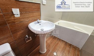 Bonita y amplia Casa en Urb. Miraflores Country Club.