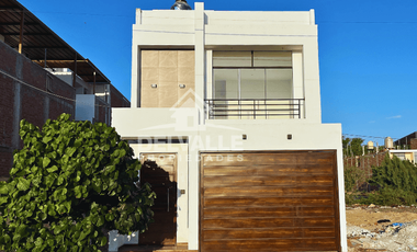 CASA EN VENTA EN ALAMEDA COUNTRY PIURA