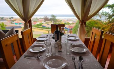 Arriendo Cabañas en el Tabo, Piscina, Tinajas, Masajes, Restaurant