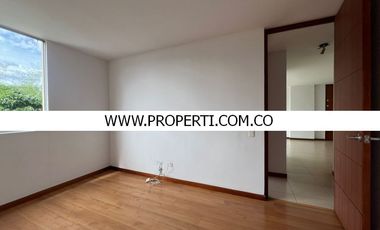 Apartamento en Arriendo Sector Loma del Esmeraldal - Envigado