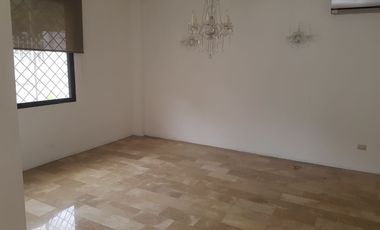 Casa en Alquiler Colinas de los Ceibos