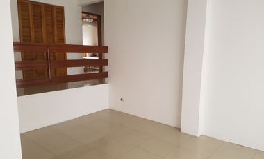 Casa en Alquiler Colinas de los Ceibos