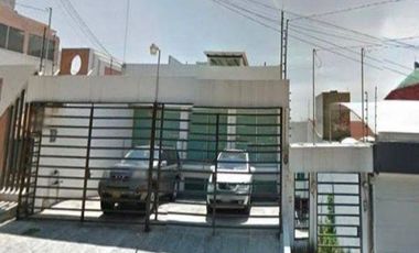 CASA EN REMATE EN VALLE DORADO TLALNEPANTLA ERSERA ECOLOGICA