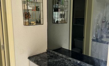 VILLAS DEL PARQUE DEPARTAMENTO AMUEBLADO 65M2 1 RECAMARA AMPLIA CON VESTIDOR VISTA AL PARQUE QUERETARO 2000